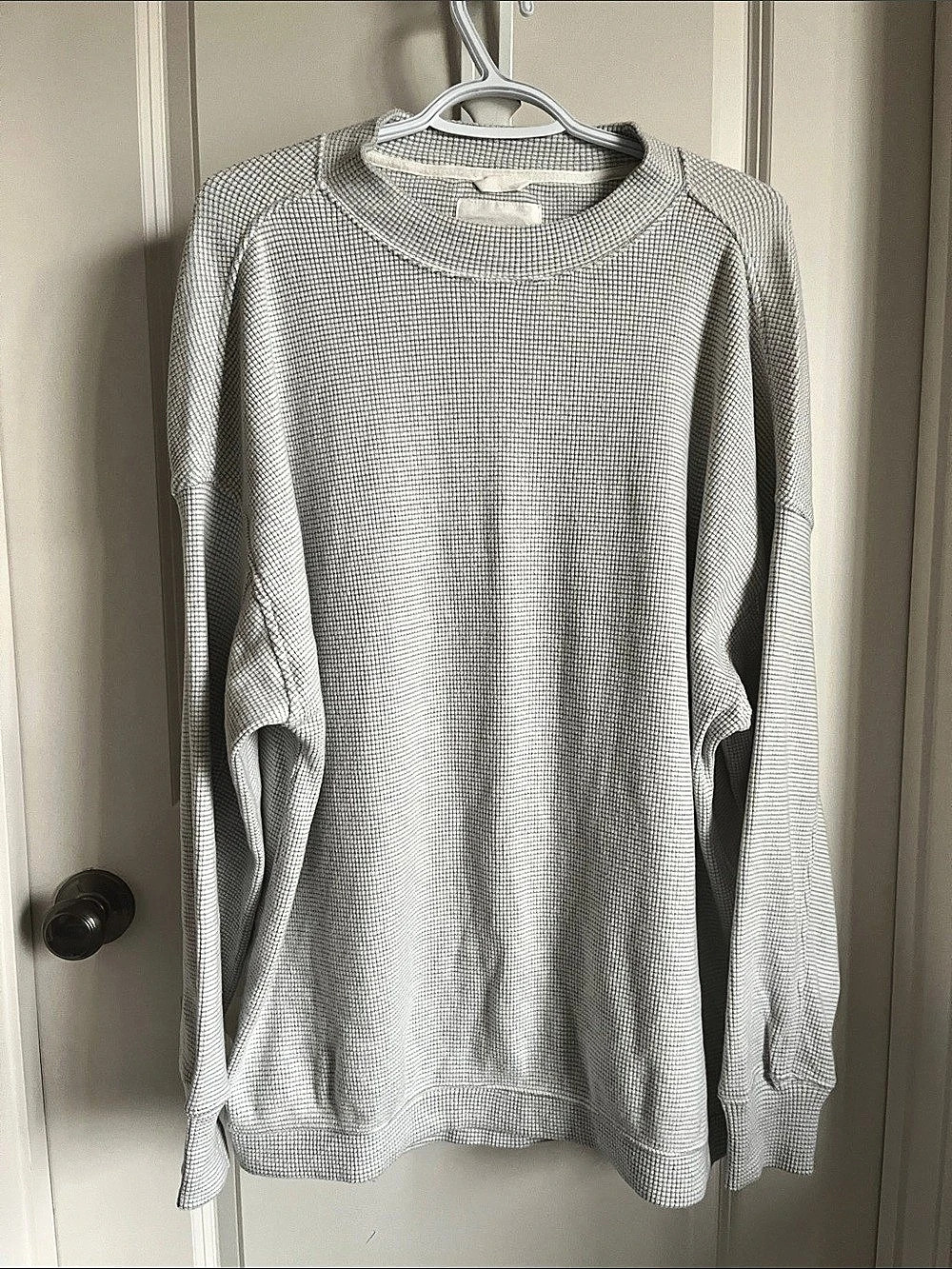 aerie Checkered Long Sleeve Top in Gray & White Size Medium